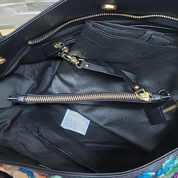 Clever Carriage Company Floral Embroidered Leather Satchel & Wristlet - Picture 7 of 8